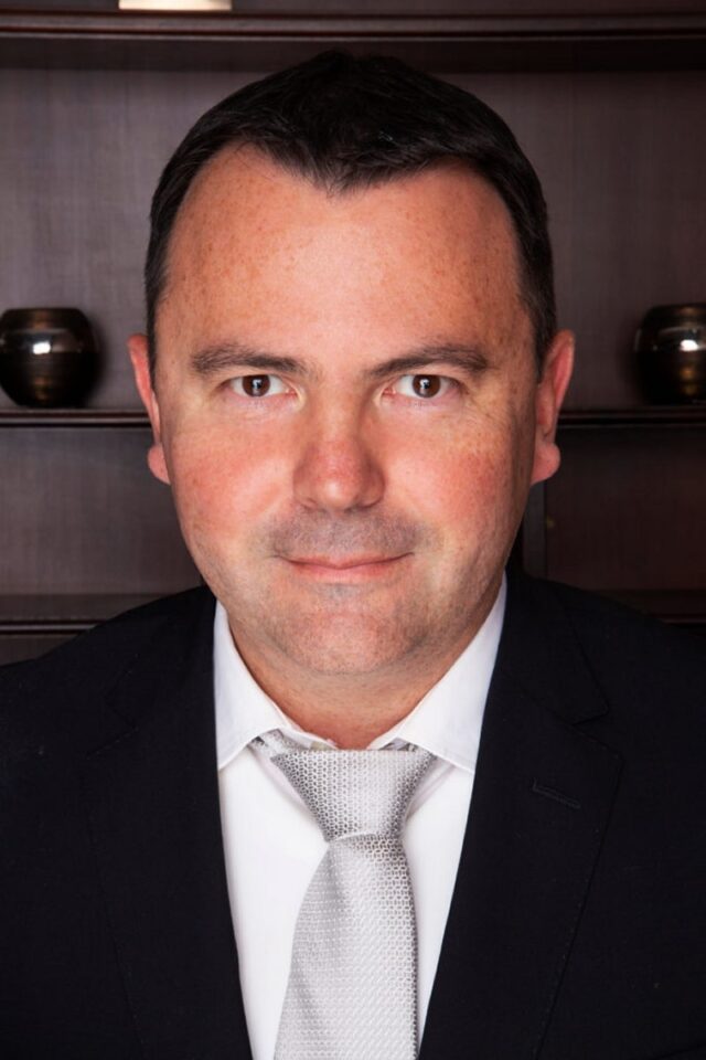 Dr. Gábor Ikanov